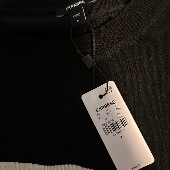 NWT Express Black and White Striped Pullover Sweater - Picture 3 of 4